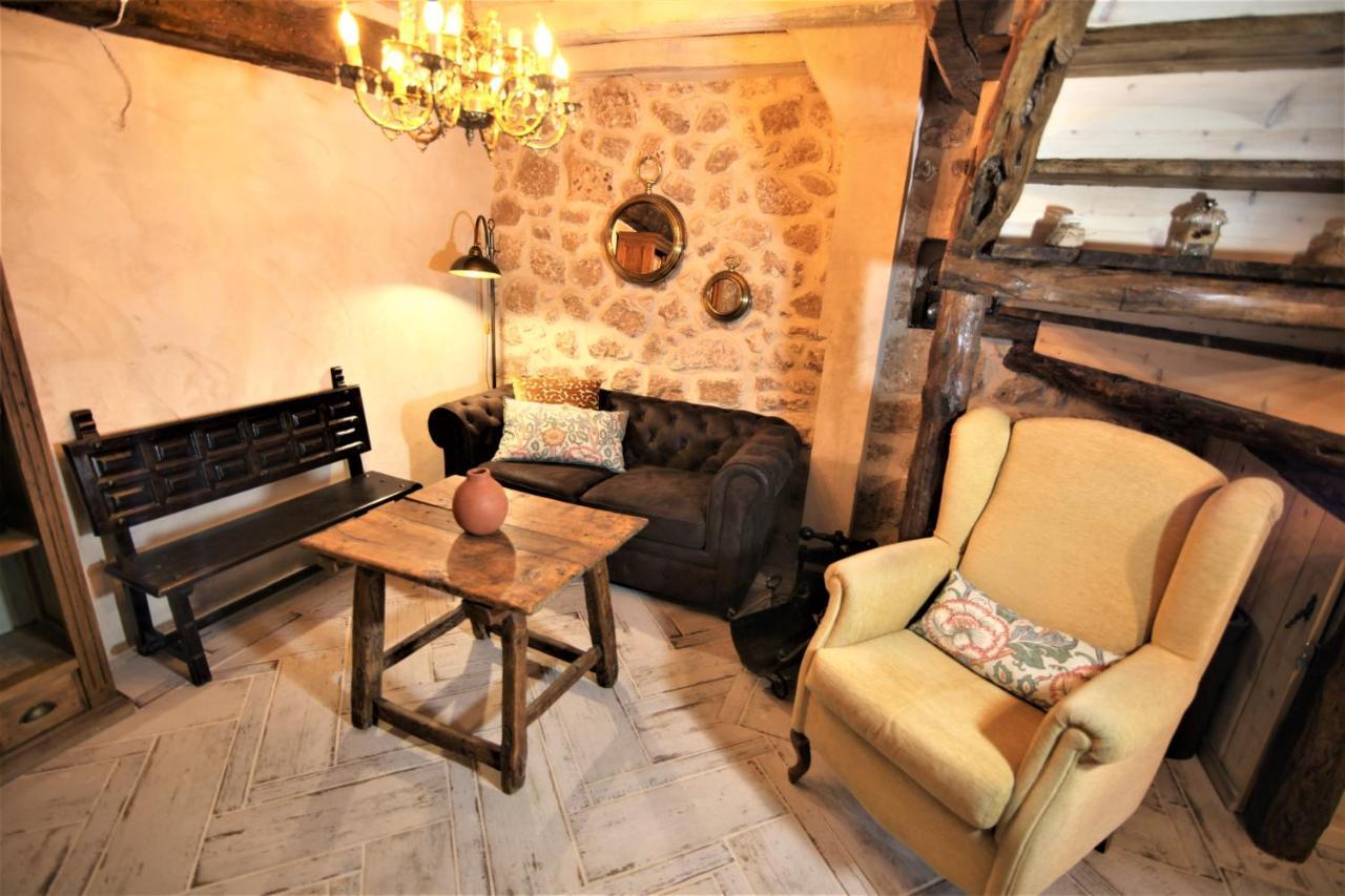 Vila Wabisabi Townhouse Montejo de la Vega de la Serrezuela Exteriér fotografie