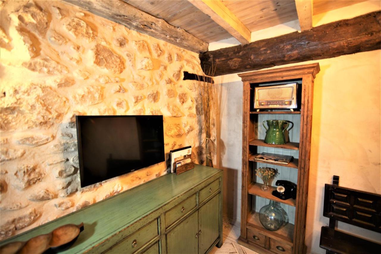 Vila Wabisabi Townhouse Montejo de la Vega de la Serrezuela Exteriér fotografie